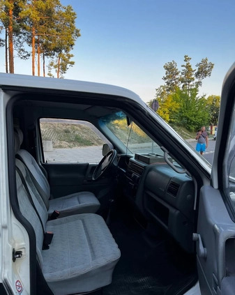 Volkswagen Caravelle cena 19900 przebieg: 321200, rok produkcji 1998 z Namysłów małe 46